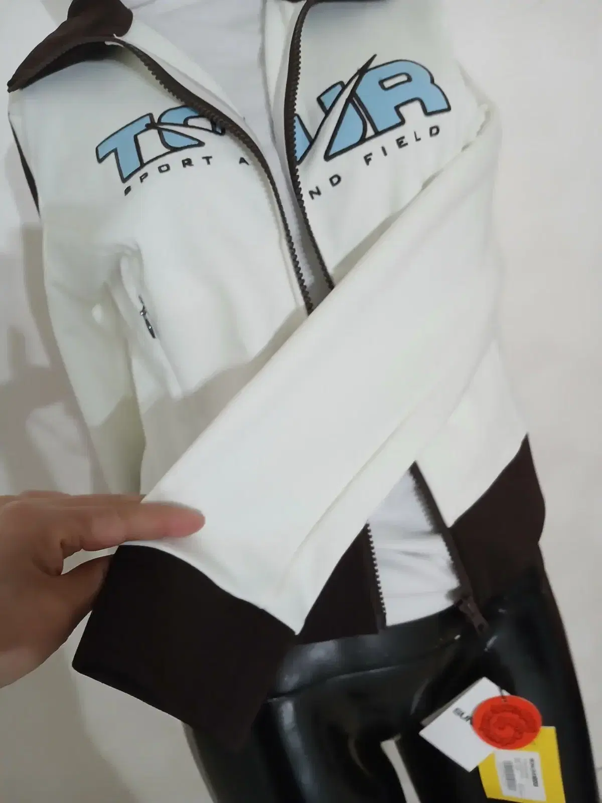 thumbnail-5